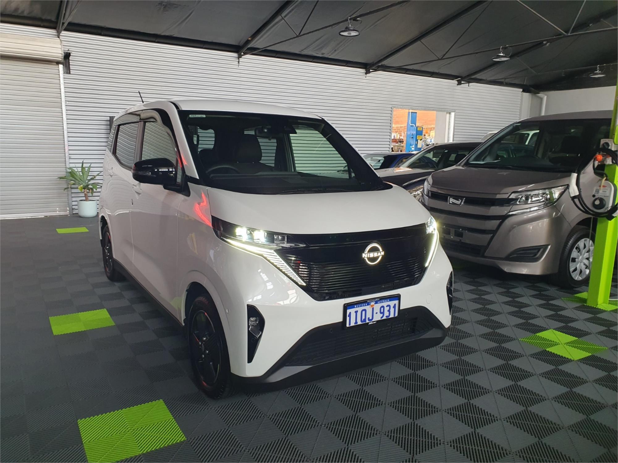 2022 Nissan Sakura EV B6AW-0008960 - Now Available