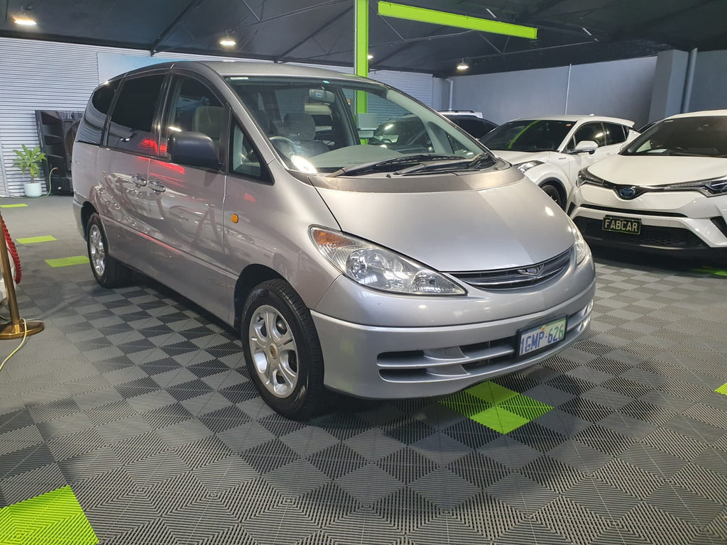 2001 Toyota Estima MCR30-0036872 Welcab – Silver | 138,817km