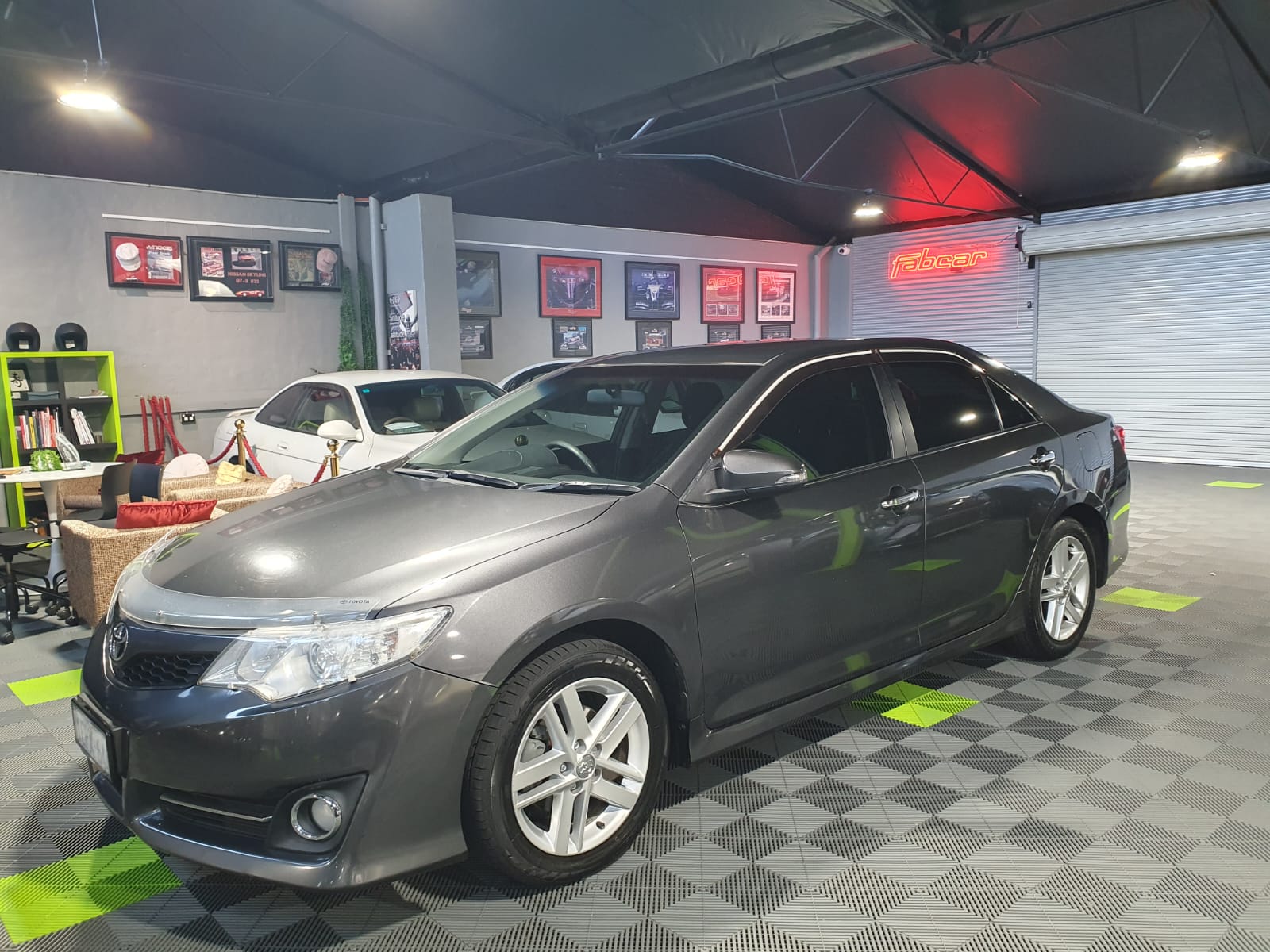 2014 Toyota Camry Atara S 2.5L Petrol – Gunmetal Grey | 103,000km