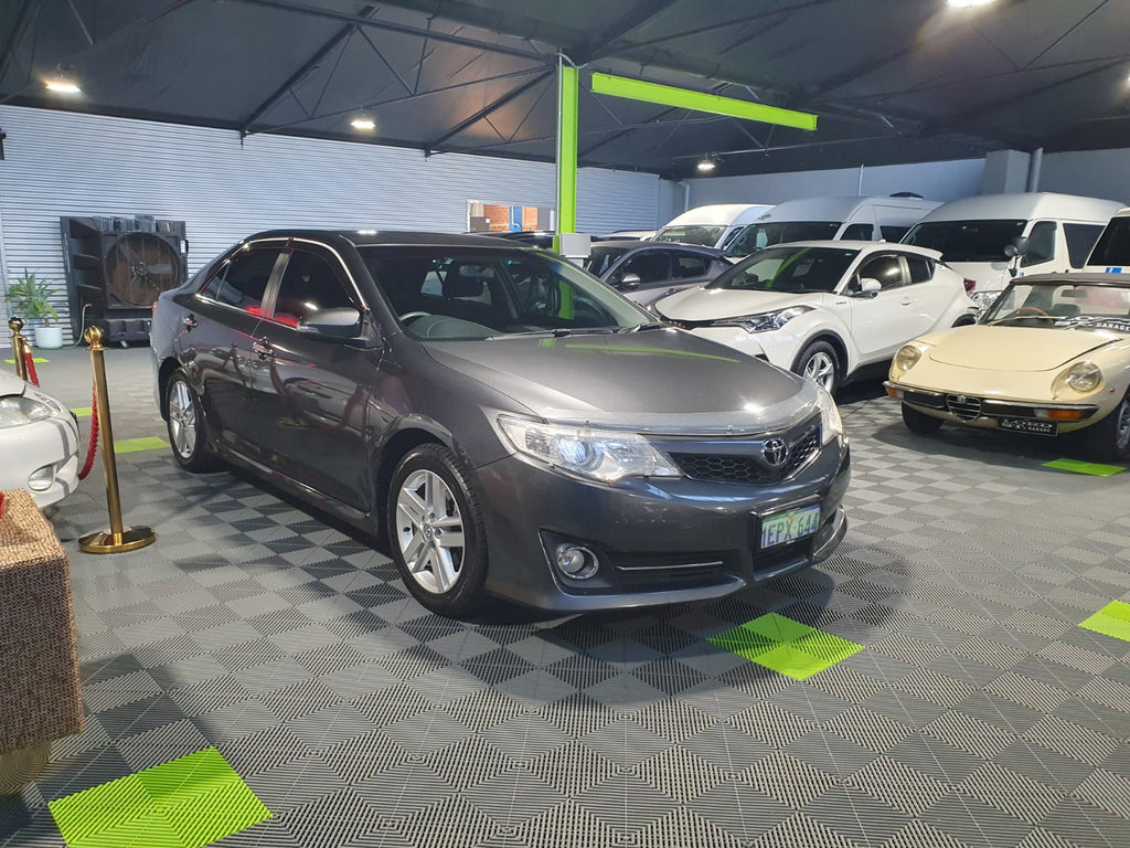 2014 Toyota Camry Atara S 2.5L Petrol – Gunmetal Grey | 103,000km