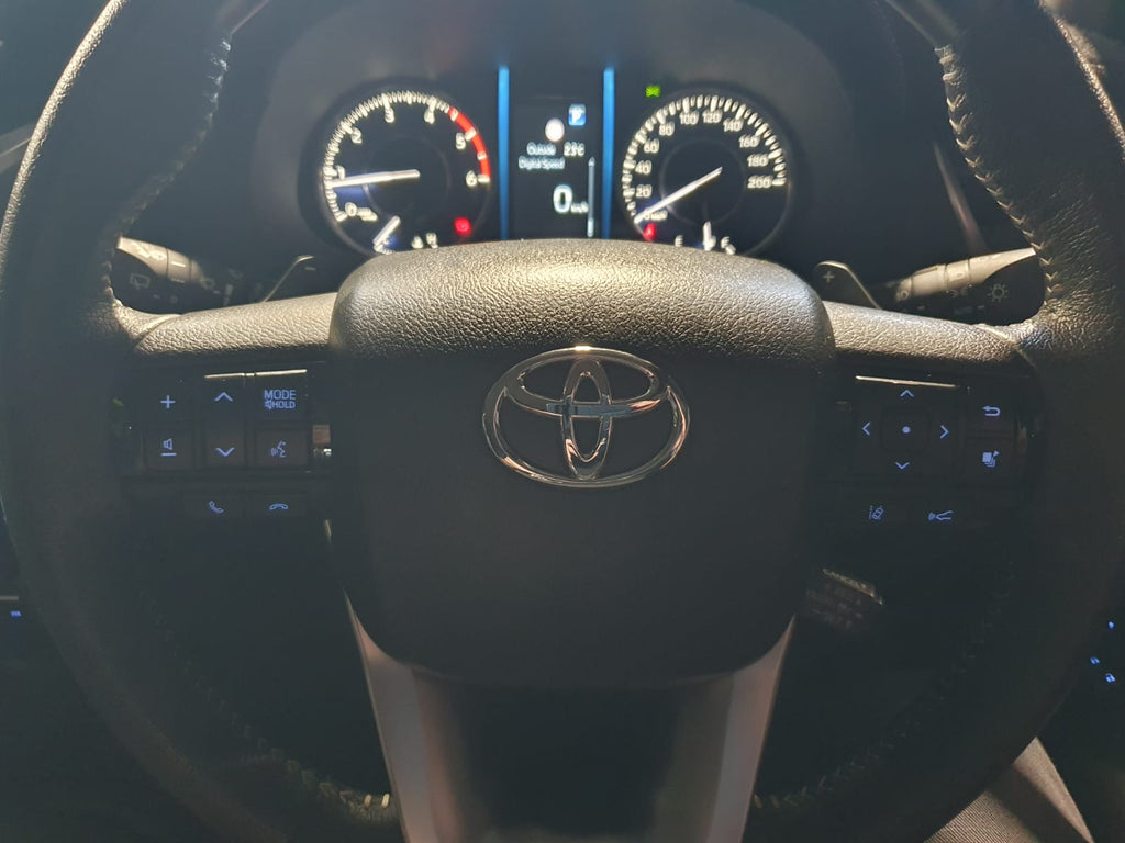 2021 Toyota Fortuner Crusade Wagon in Pearl with 74808 Km