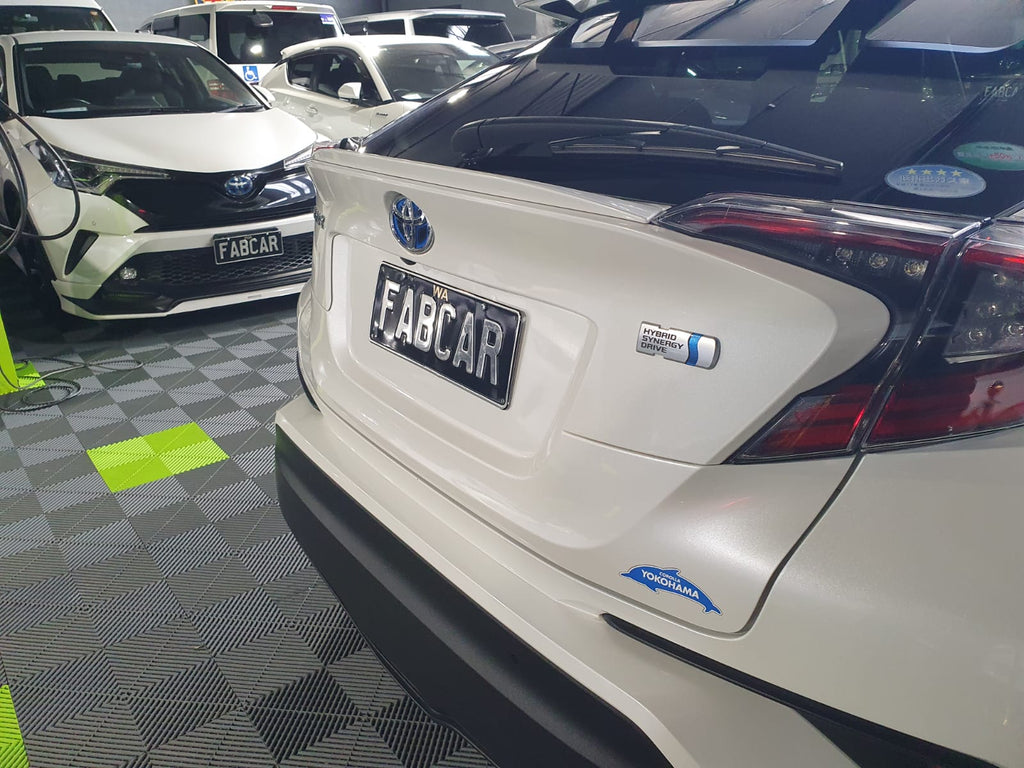 2018 Toyota C-HR Hybrid ZYX10-2124577 - SOLD - More Vehicles Available
