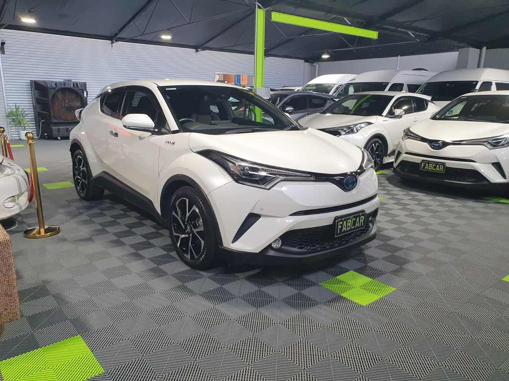2018 Toyota C-HR Hybrid ZYX10-2124577 - SOLD - More Vehicles Available