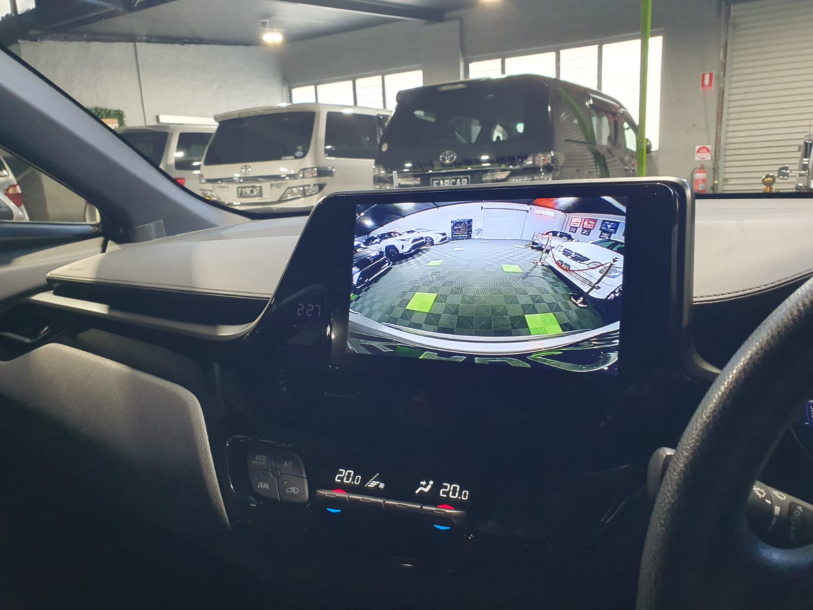 2018 Toyota C-HR ZYX10-2137867 - Now Available