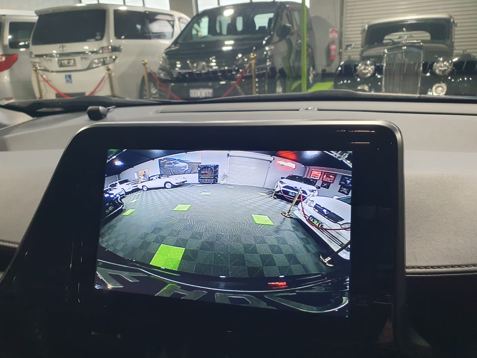 2019 Toyota C-HR ZYX10-2171488 - Now Available