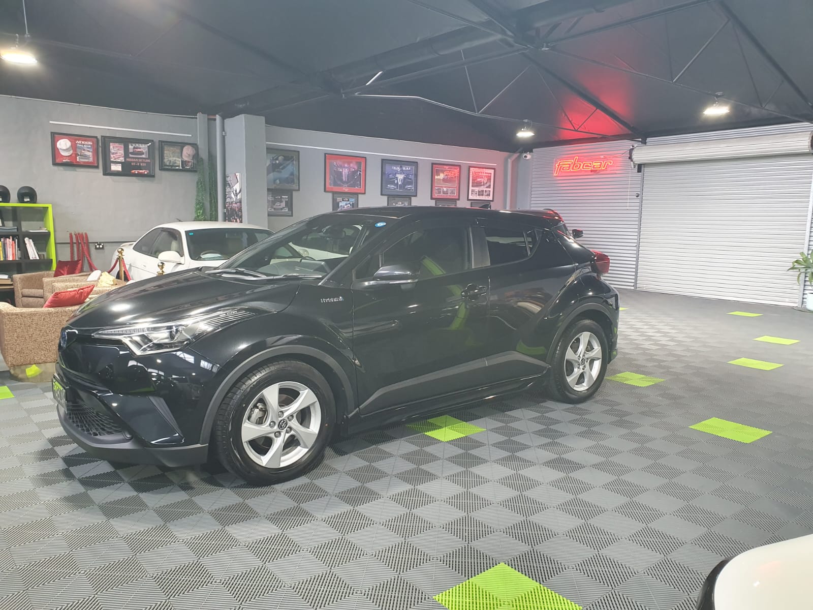 2019 Toyota C-HR ZYX10-2171488 - Now Available