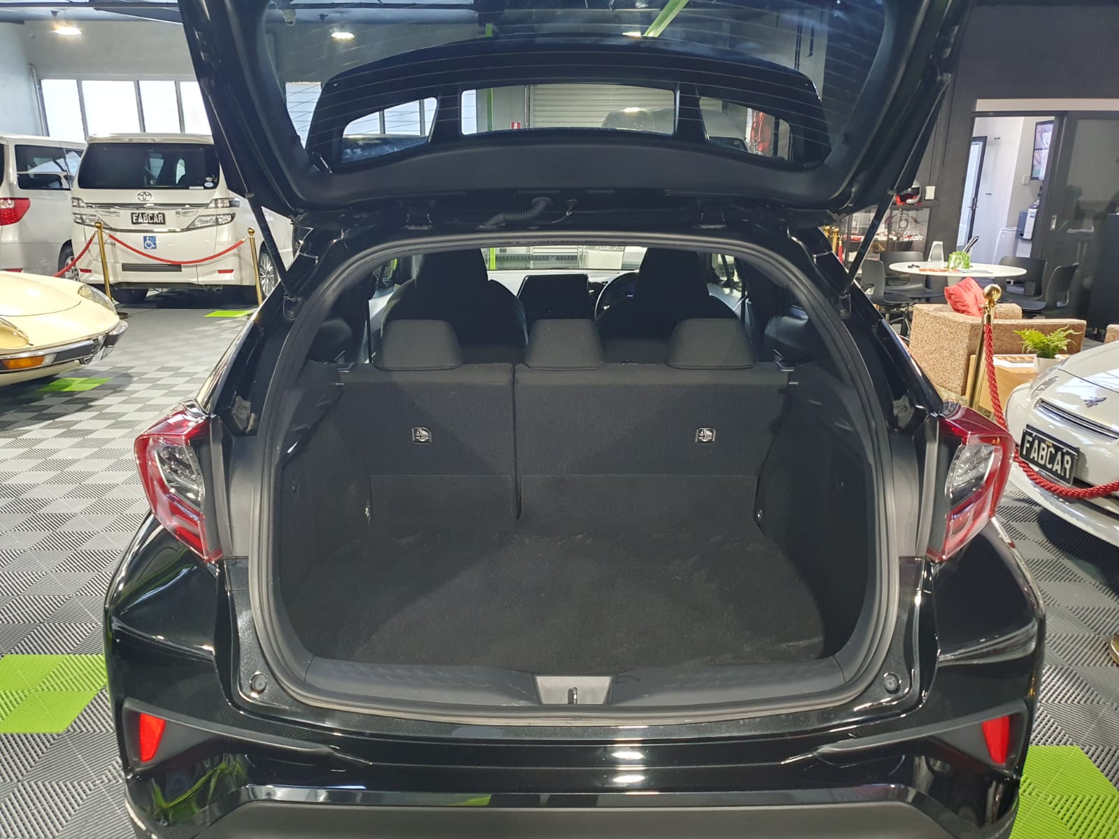2019 Toyota C-HR ZYX10-2176069 - SOLD - More Available