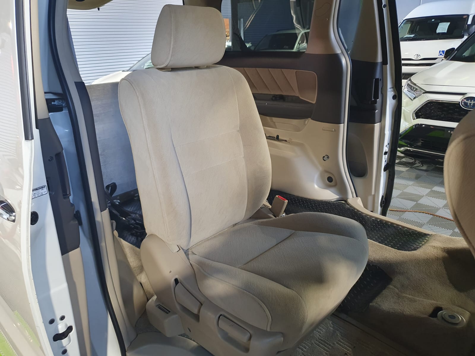 2005 Toyota Alphard Welcab Disability Vehicle 1IYV627 Available Now