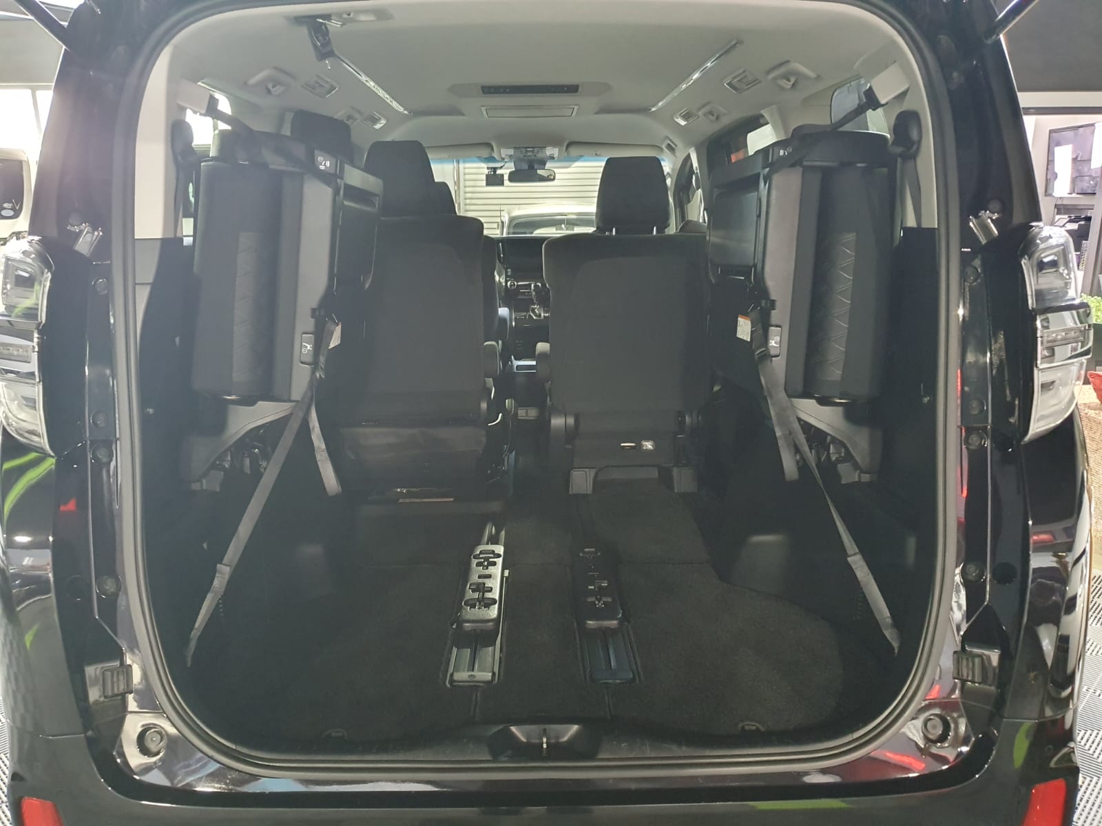 2018 Toyota Vellfire AGH30-0175429 W/Assisted Side Chair - Available Now