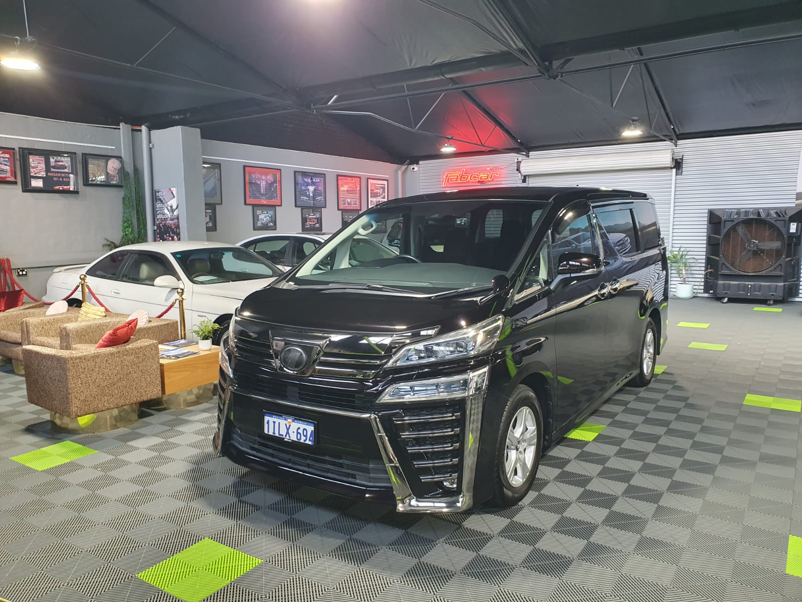 2018 Toyota Vellfire AGH30-0175429 W/Assisted Side Chair - Available Now