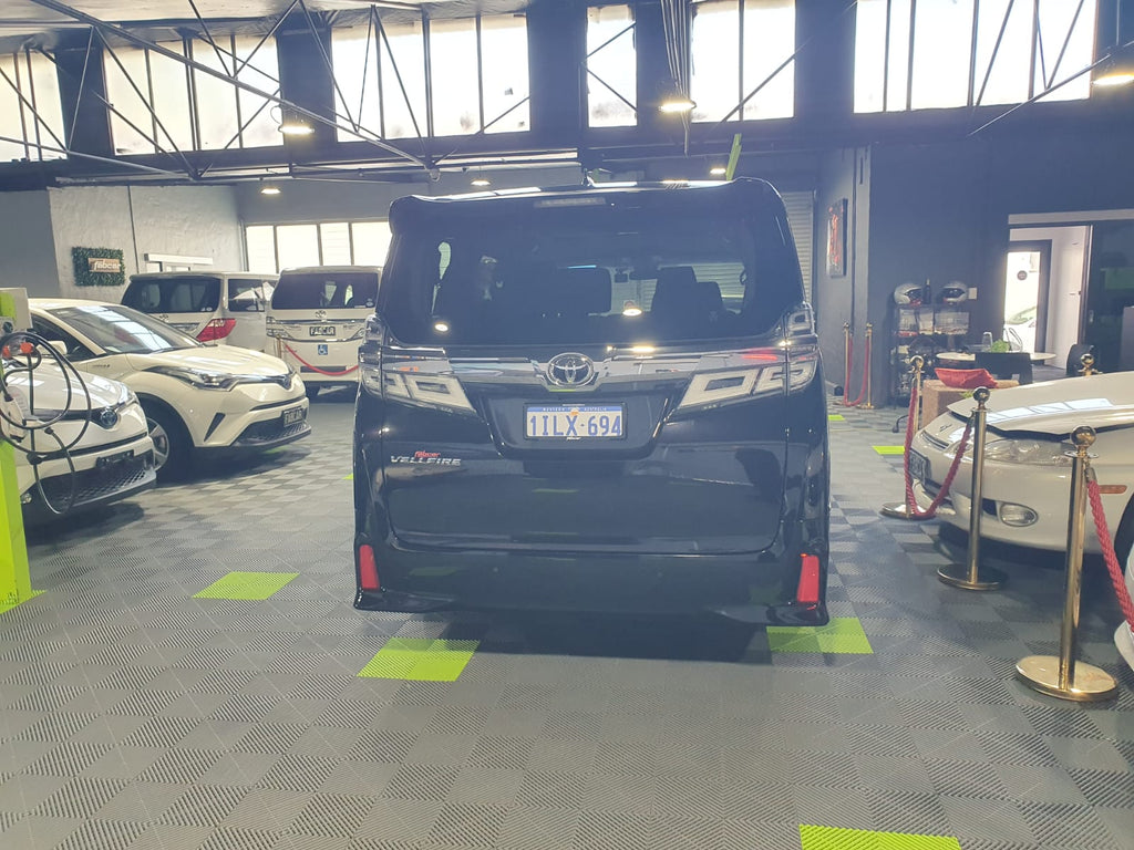 2018 Toyota Vellfire AGH30-0175429 W/Assisted Side Chair - Available Now