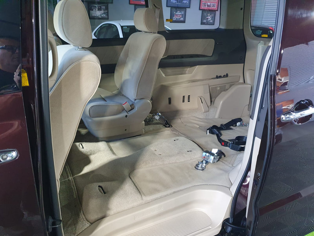 2005 Toyota Alphard ANH10-0116077 Welcab - SOLD - More Vehicles Available