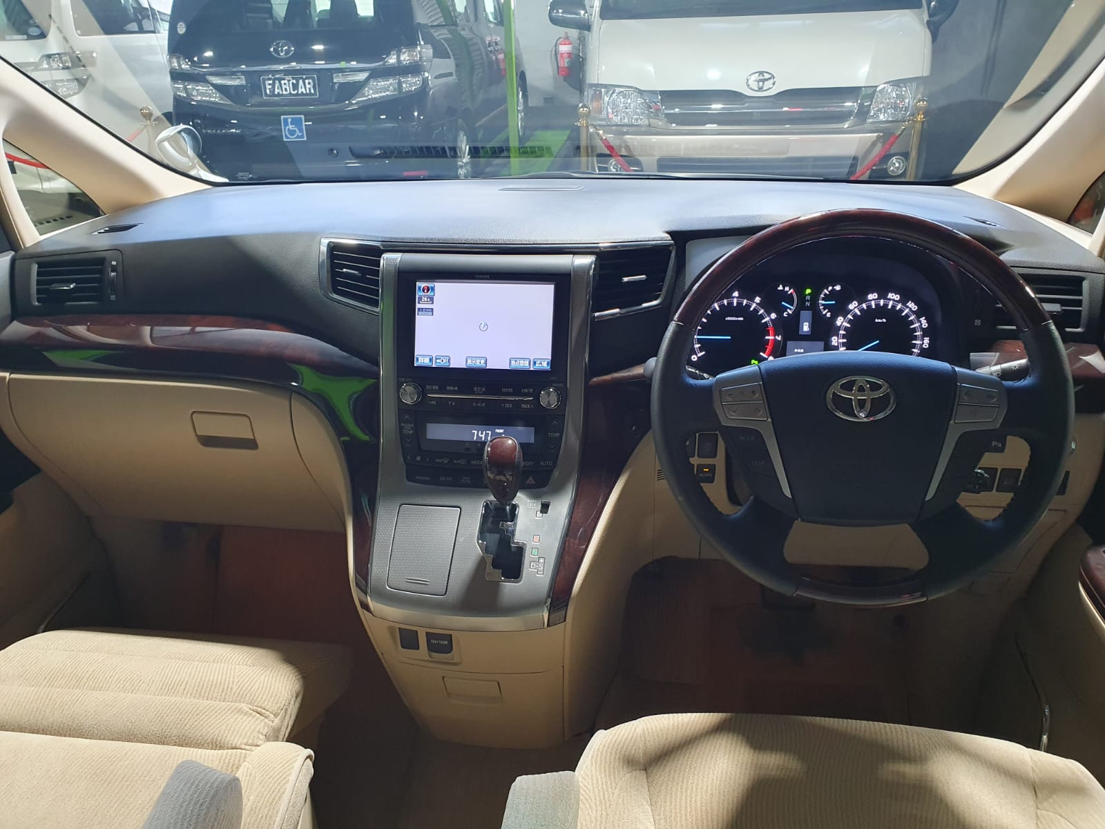 2014 Toyota Alphard Welcab Disability Vehicle GGH20-8096117 - Now Available