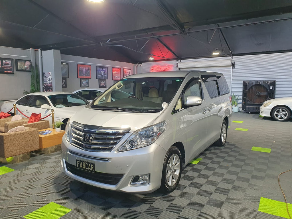 2014 Toyota Alphard Welcab Disability Vehicle GGH20-8096117 - Now Available