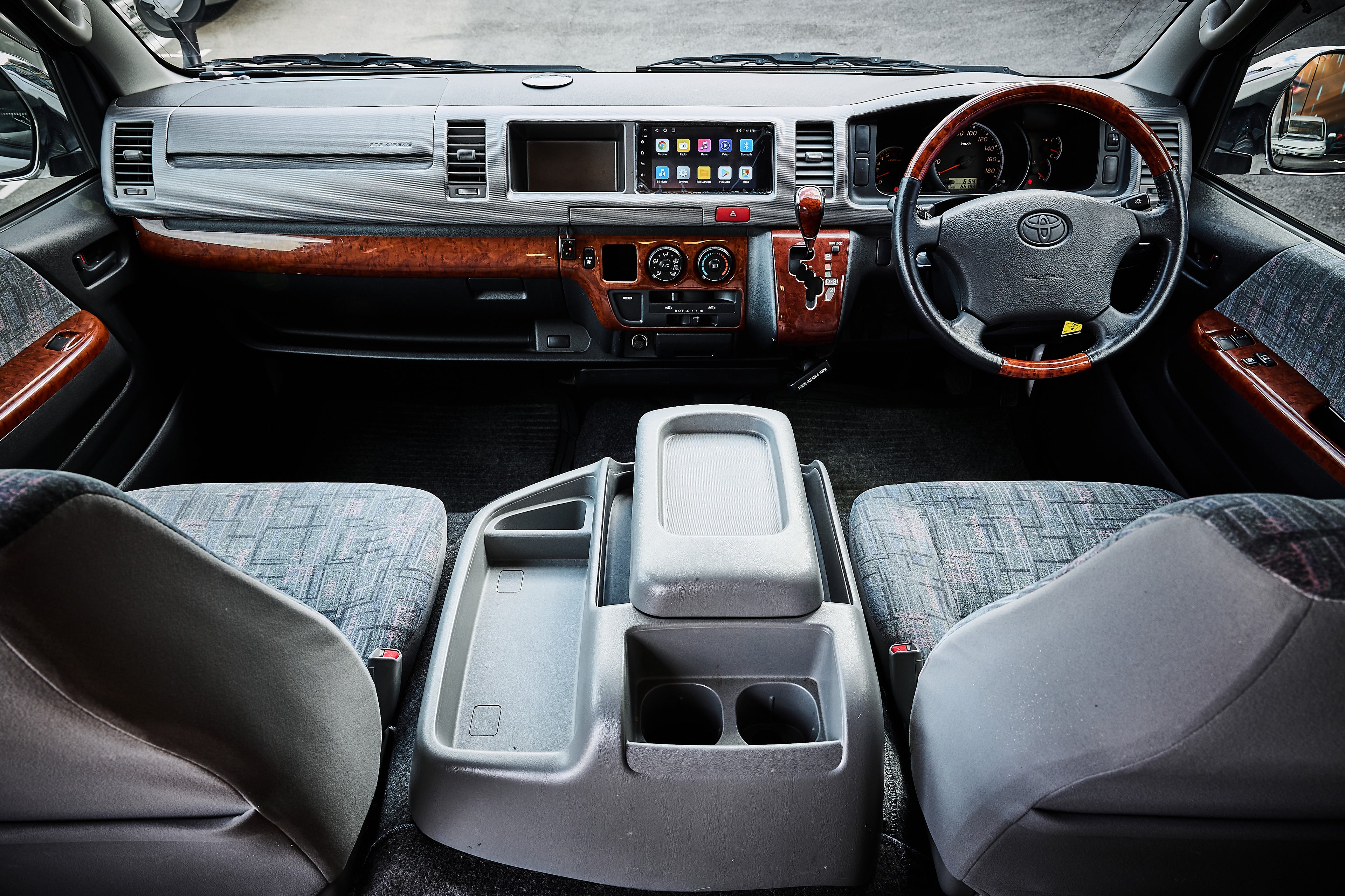 2007 Toyota Hiace Camper