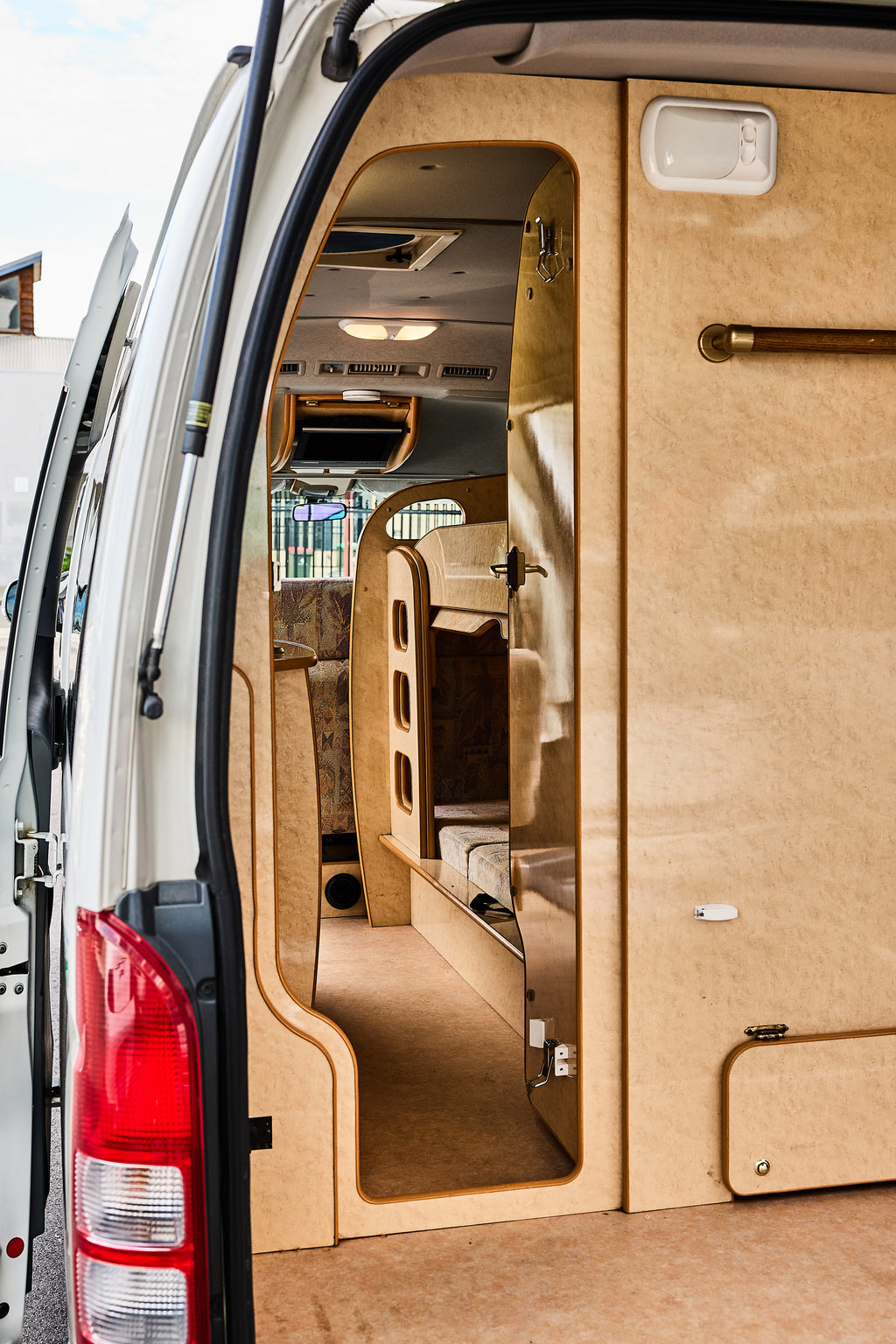 2007 Toyota Hiace Camper