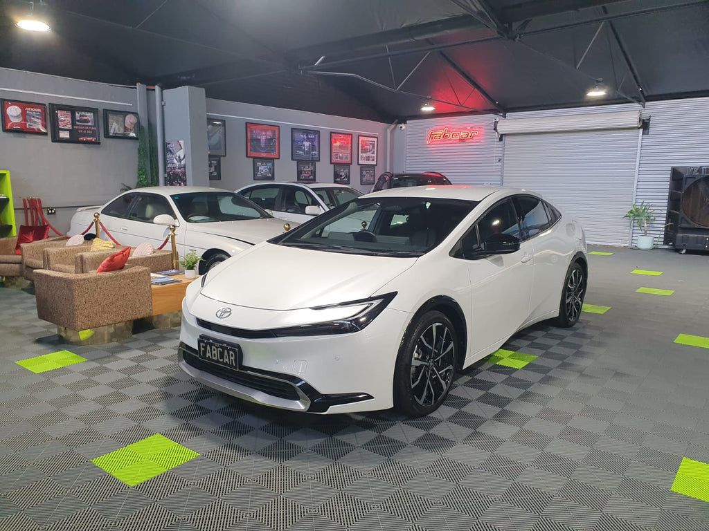 2023 Toyota Prius PHEV MXWH61 17500 Km - Just Arrived