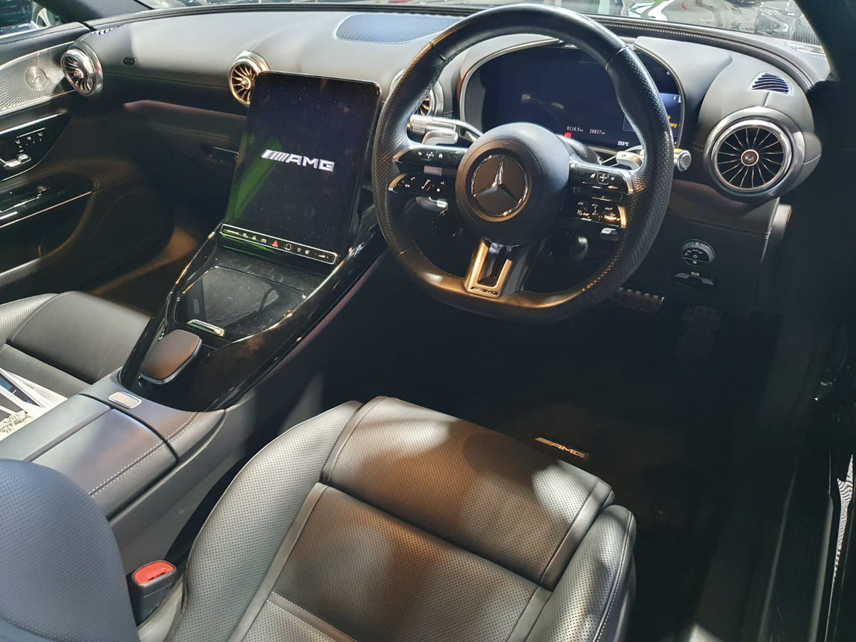 2022 Mercedes SL43 AMG Black on Black 008944