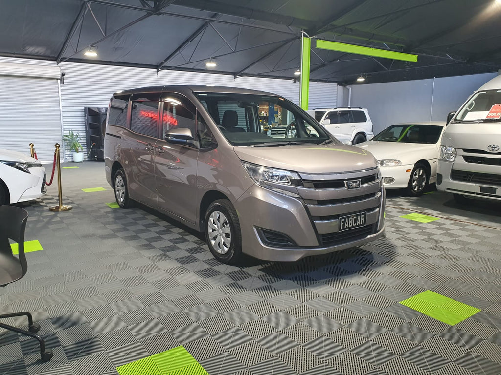2018 Toyota Noah ZRR80-0443558 Welcab - SOLD - More Vehicles Available Soon