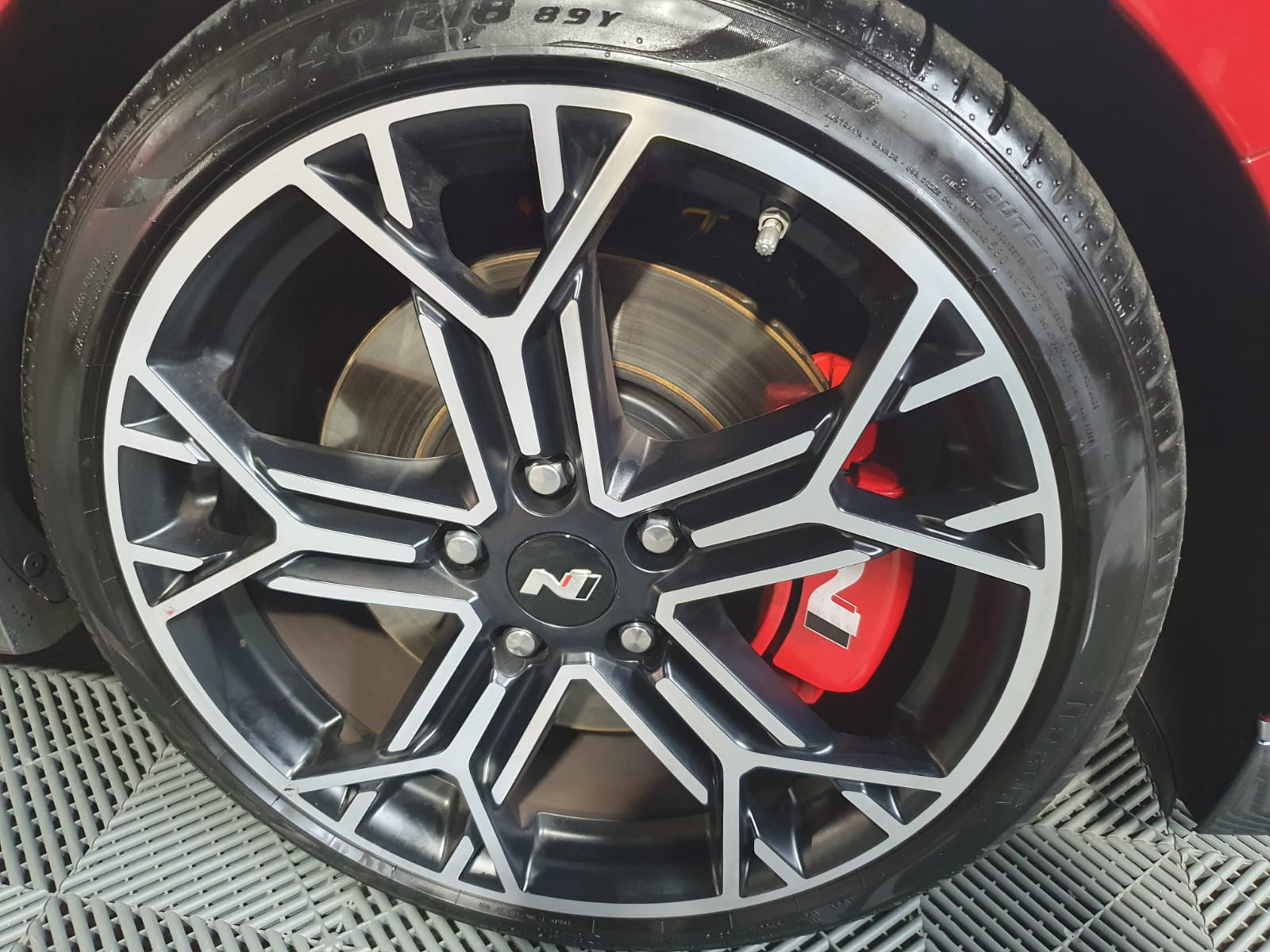 2025 Hyundai i20 Performance Red Pearl 6 Speed 7770Km - Available Now